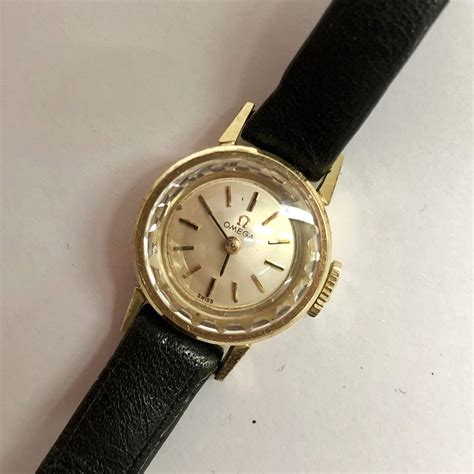 omega gold vintage ladies watch